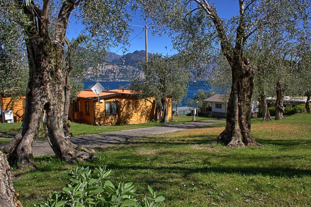 Monja Camping Village برنزوني سول جاردا المظهر الخارجي الصورة