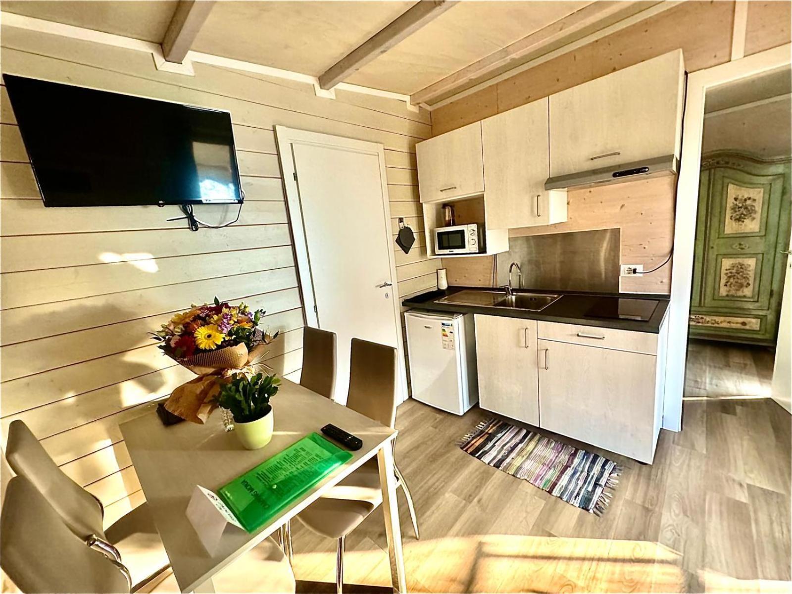 Monja Camping Village برنزوني سول جاردا المظهر الخارجي الصورة