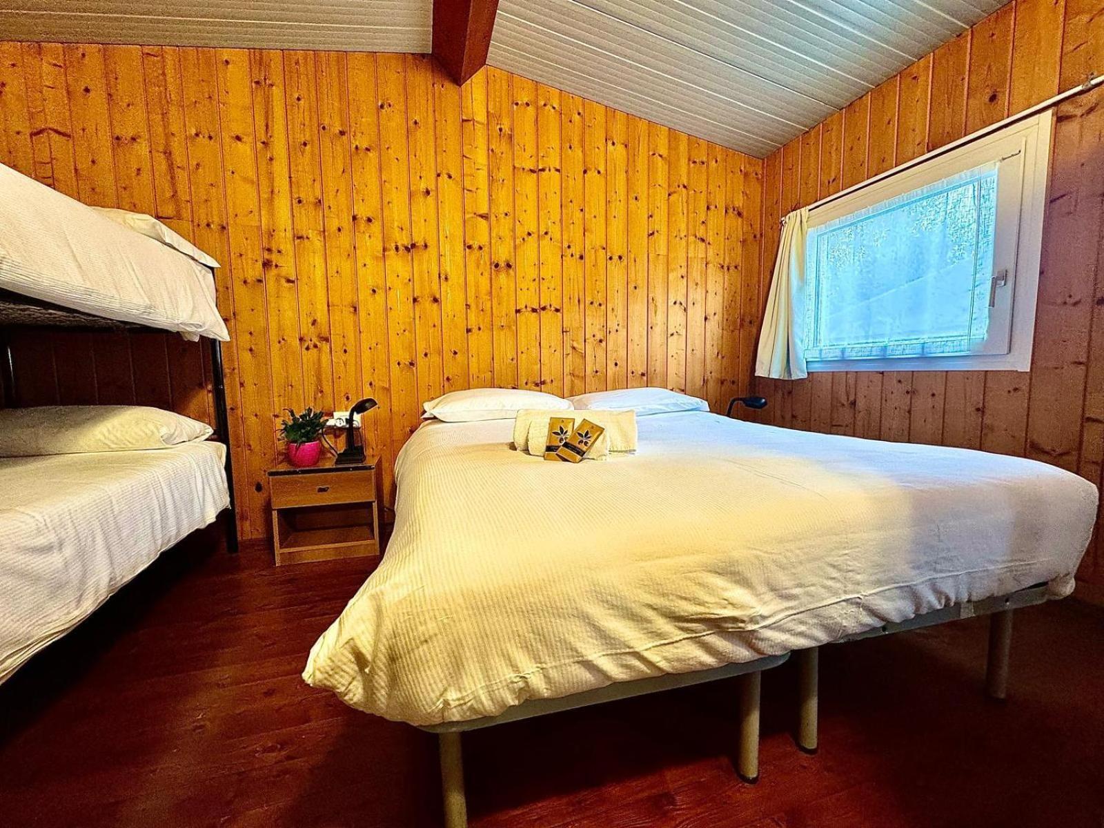 Monja Camping Village برنزوني سول جاردا المظهر الخارجي الصورة
