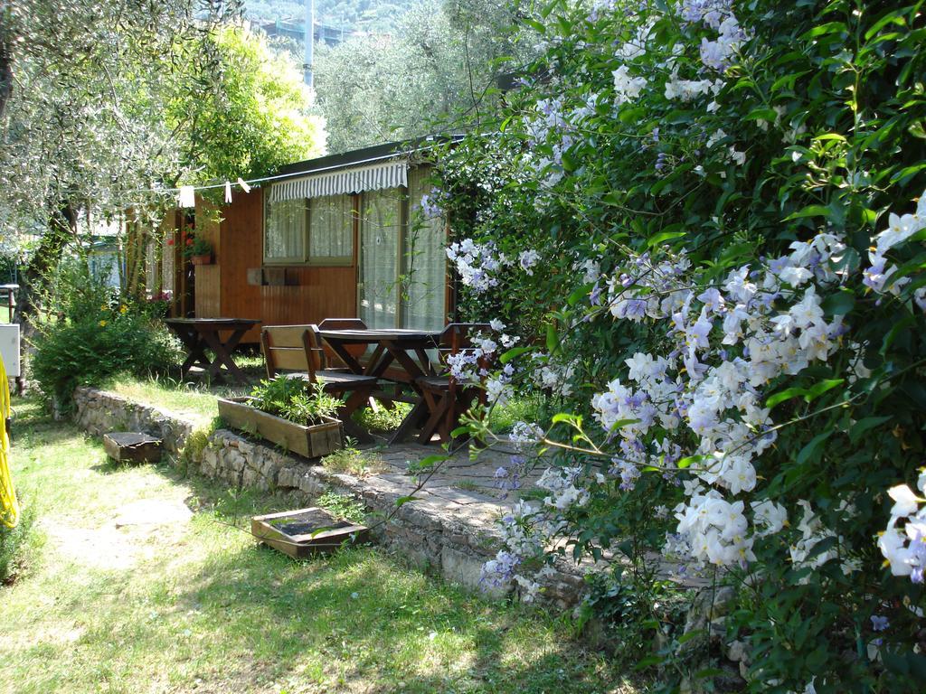 Monja Camping Village برنزوني سول جاردا المظهر الخارجي الصورة